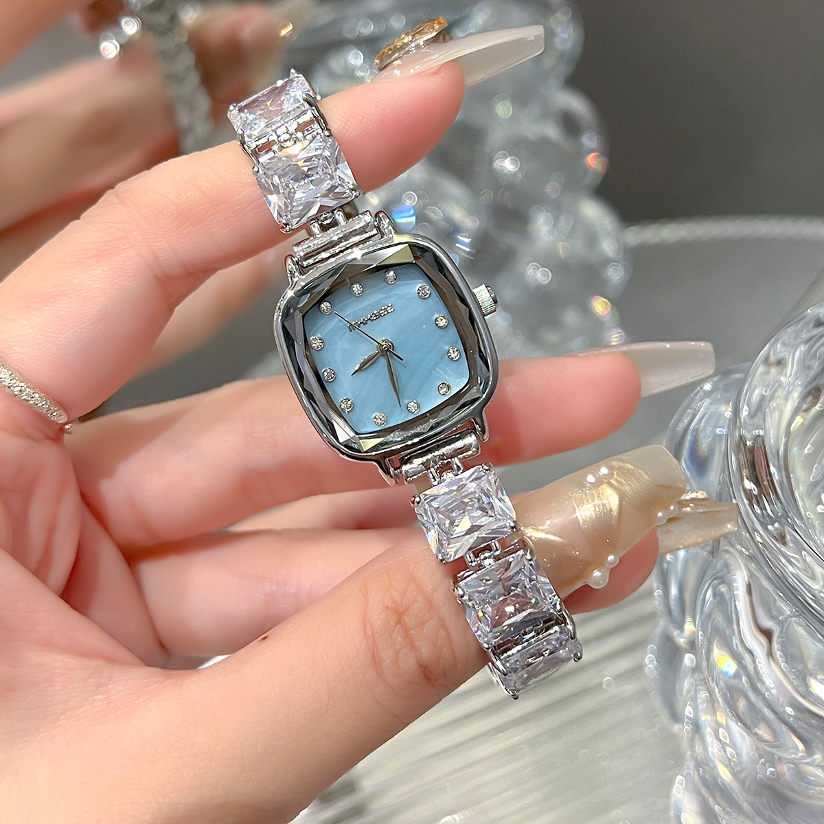 2025 Orologio da donna di fasc - High Jewelry Watches recensione e prezzo
