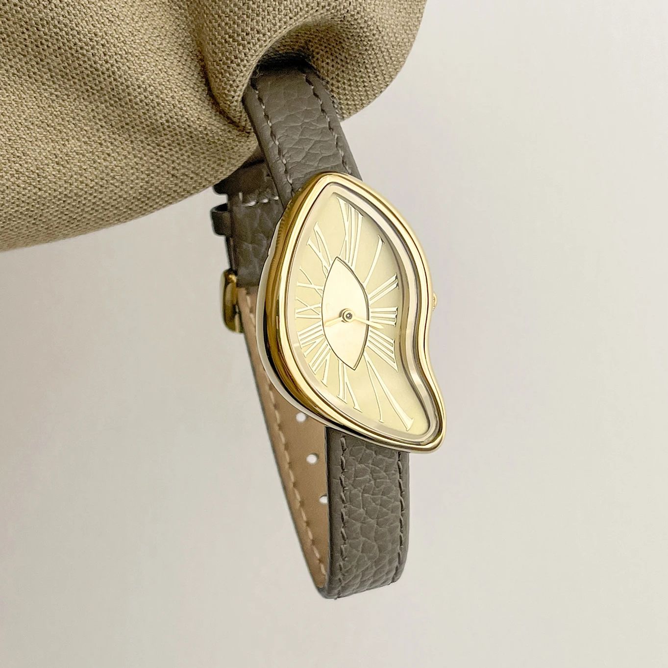Orologio da donna creativo ret - High Jewelry Watches recensione e prezzo