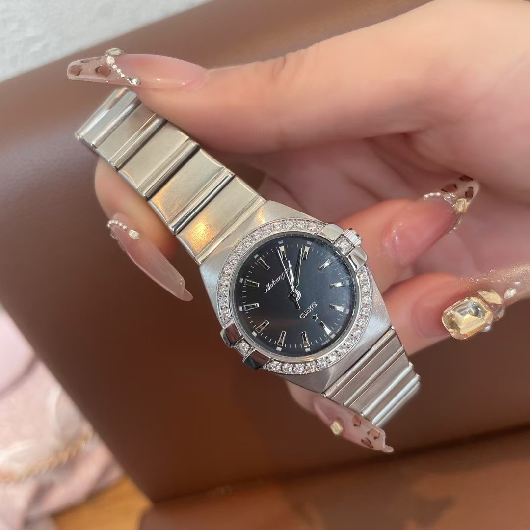 Orologio da donna classico Con - High Jewelry Watches recensione e prezzo