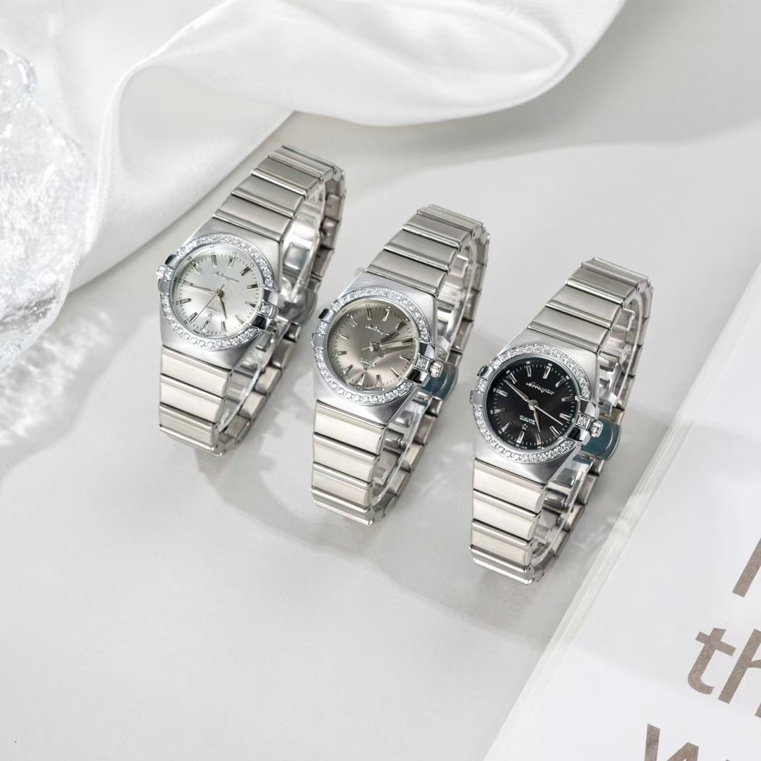 Orologio da donna classico Con - High Jewelry Watches recensione e prezzo